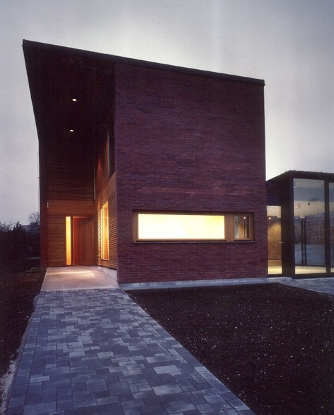 Rodinný dům Měcholupy