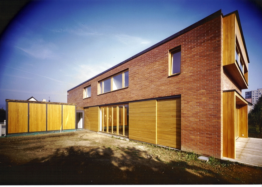 Rodinný dům Měcholupy