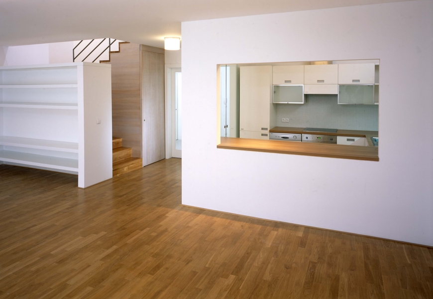 Vojtěšská Residential Building