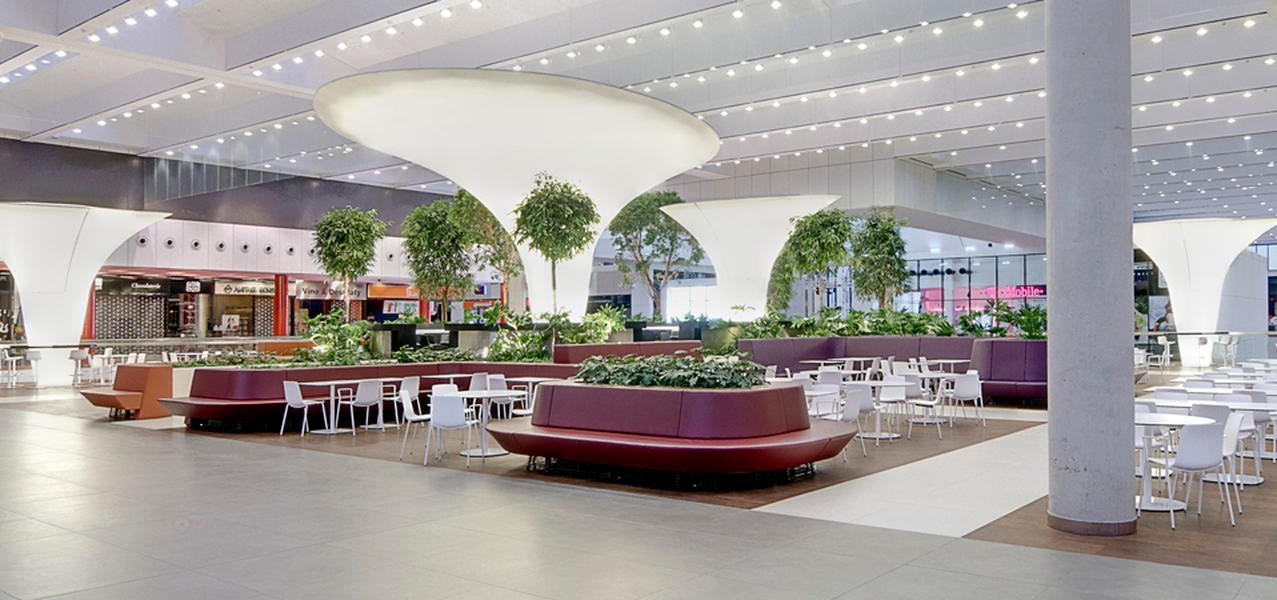 Foodcourt SC Forum Nová Karolina