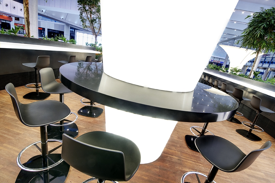 Foodcourt SC Forum Nová Karolina