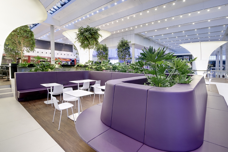 Foodcourt SC Forum Nová Karolina