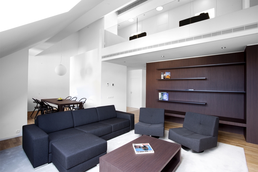 Apartment building Březinova 27