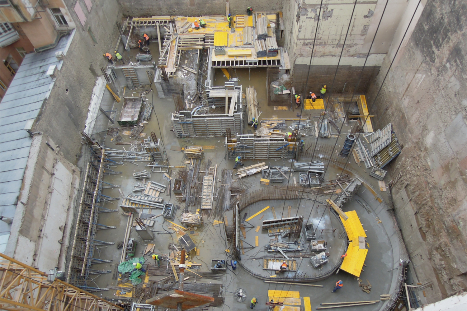 Jungmannova 15 - hrub&aacute; stavba