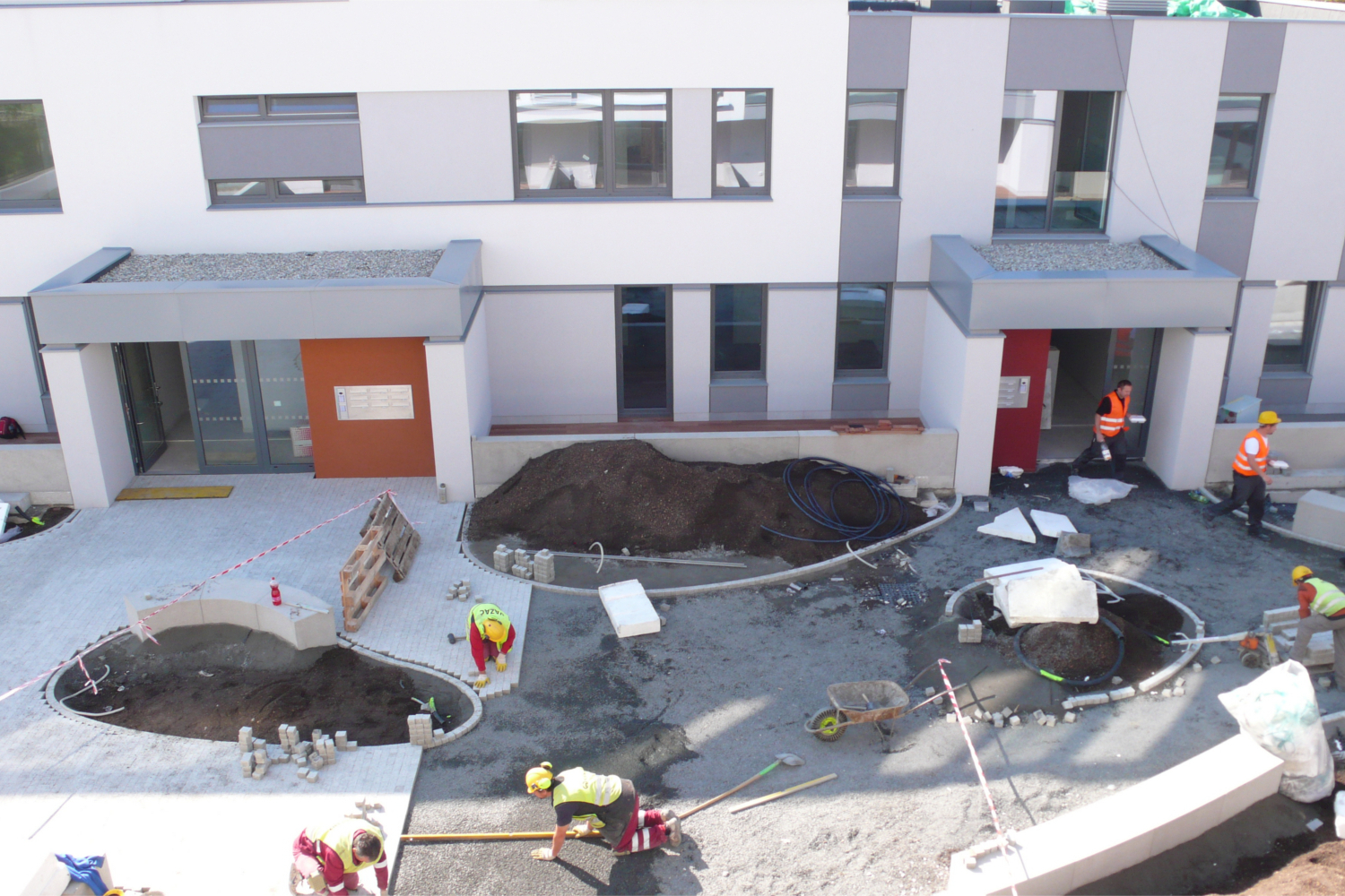 Rezidence Na Dlouh&eacute; - hrub&aacute; stavba